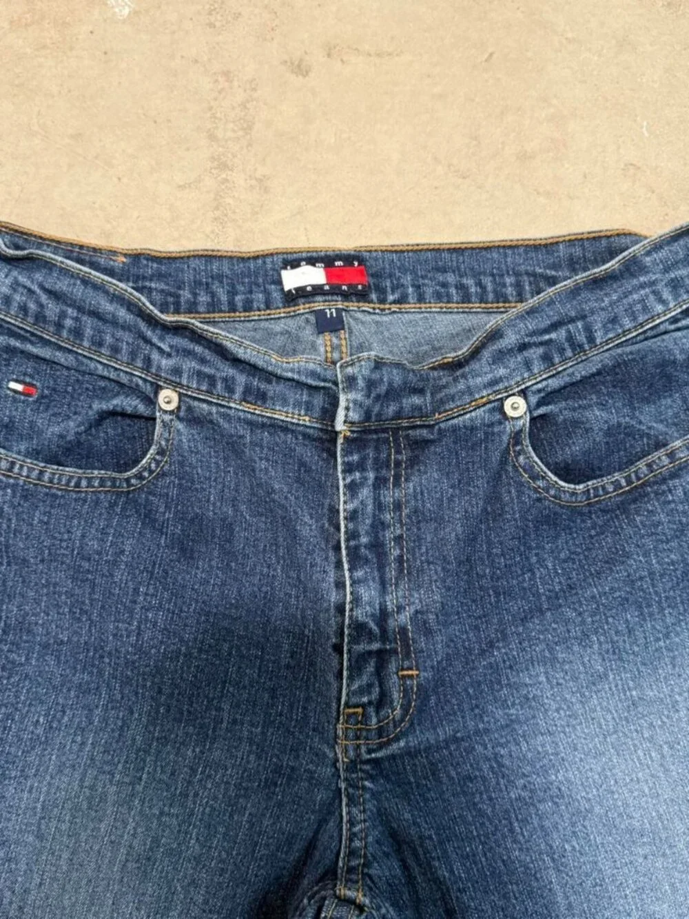 Tommy Hilfiger Women's Blue and Navy Jeans